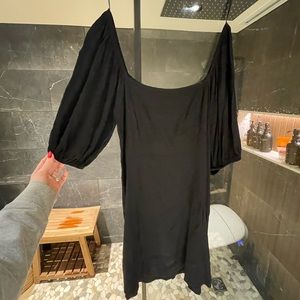 Forever 21 Black Small Puff Sleeve Short Dress Small